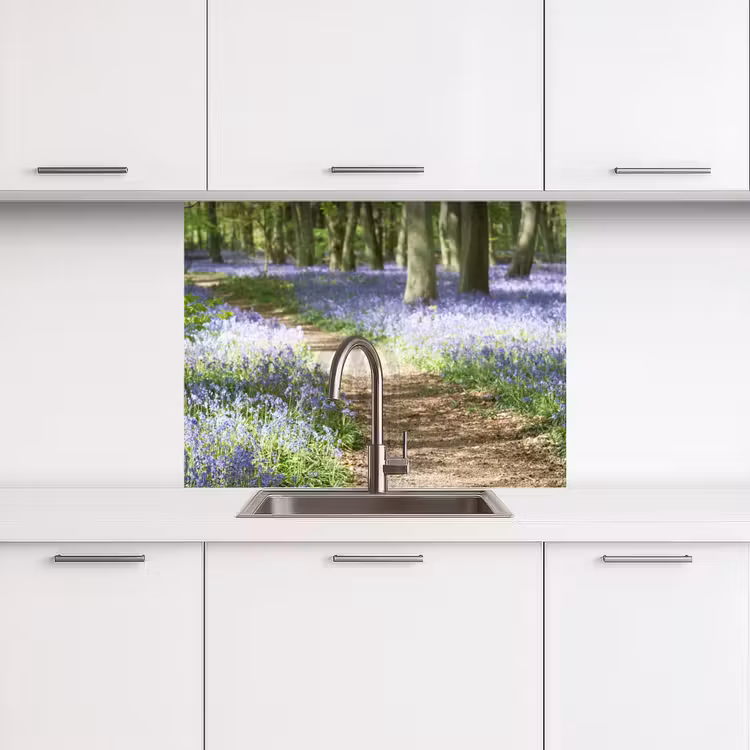 Crédence cuisine - Forêt - Chemin - Fleurs - Violet - Vert - Nature — 3