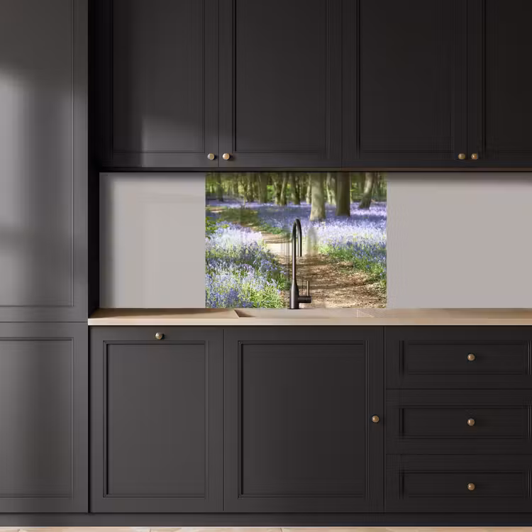 Crédence cuisine - Forêt - Chemin - Fleurs - Violet - Vert - Nature — 5