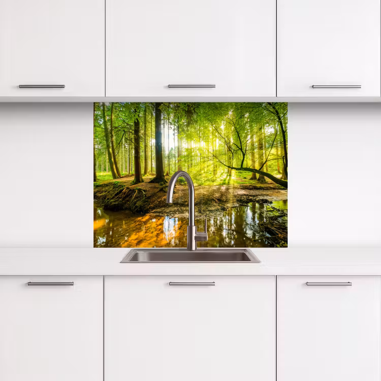 Crédence cuisine - Forêt - Paysage - Eau - Arbres - Soleil - Vert - Nature — 3