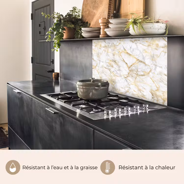 Crédence cuisine - Marbre - Blanc - Expressif - Accents dorés — 4