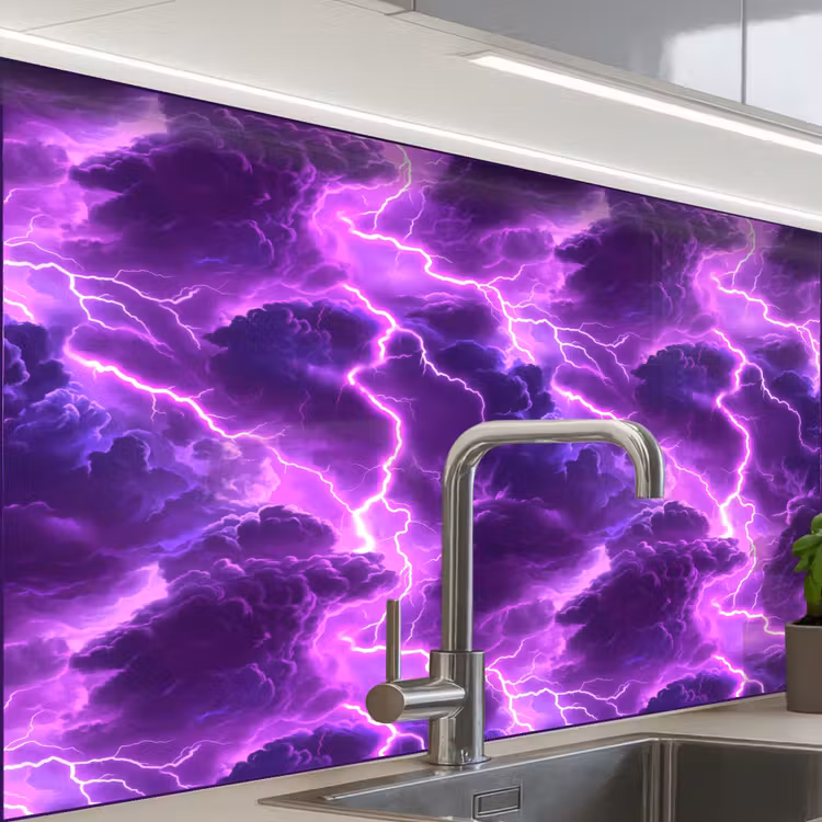 Crédence cuisine - Pourpre - Eclairs - Nuages — 1