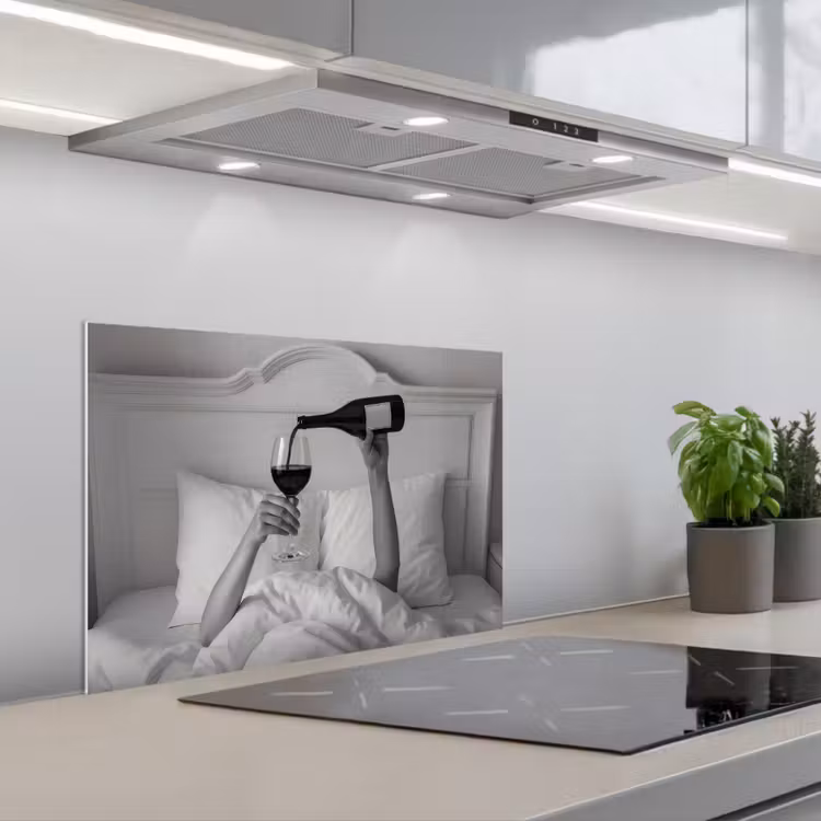 Fond de hotte - Draps - Bras - Vin - Verre — 1
