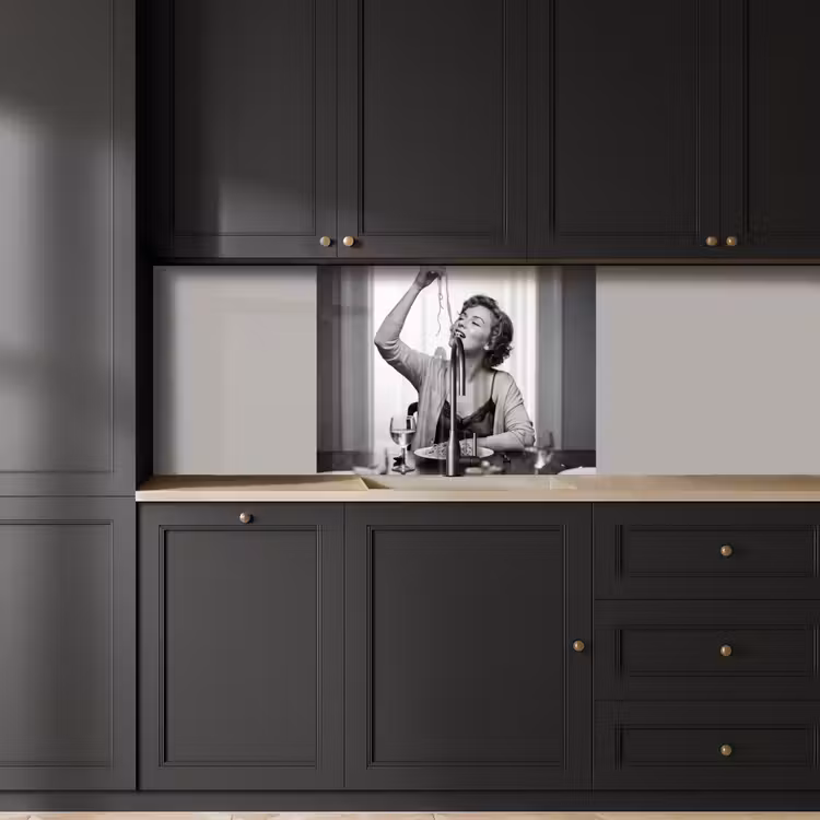 Crédence cuisine - Femme - Spaghetti - Noir - Blanc — 5