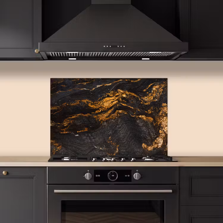 Fond de hotte - Marbre - Lime - Noir - Or - Aspect marbre - Luxe — 5