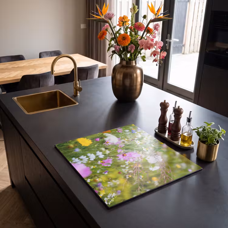 Protection plaque induction - Impression d'un jardin de fleurs sauvages — 2