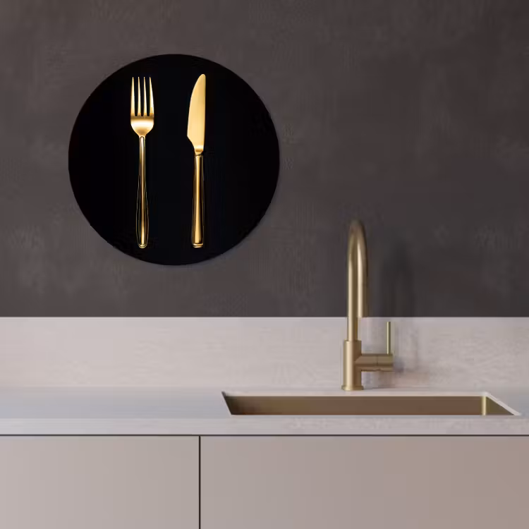 Tableau rond - Couverts - Or - Couteau - Fourchette — 2