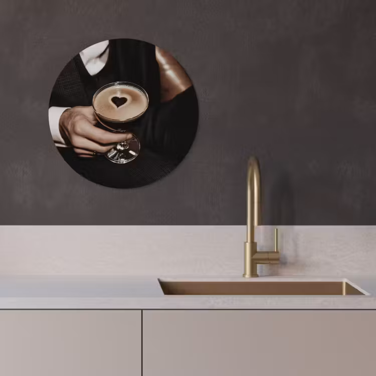 Tableau rond - Coeur - Cocktail - Espresso Martini - Main — 1