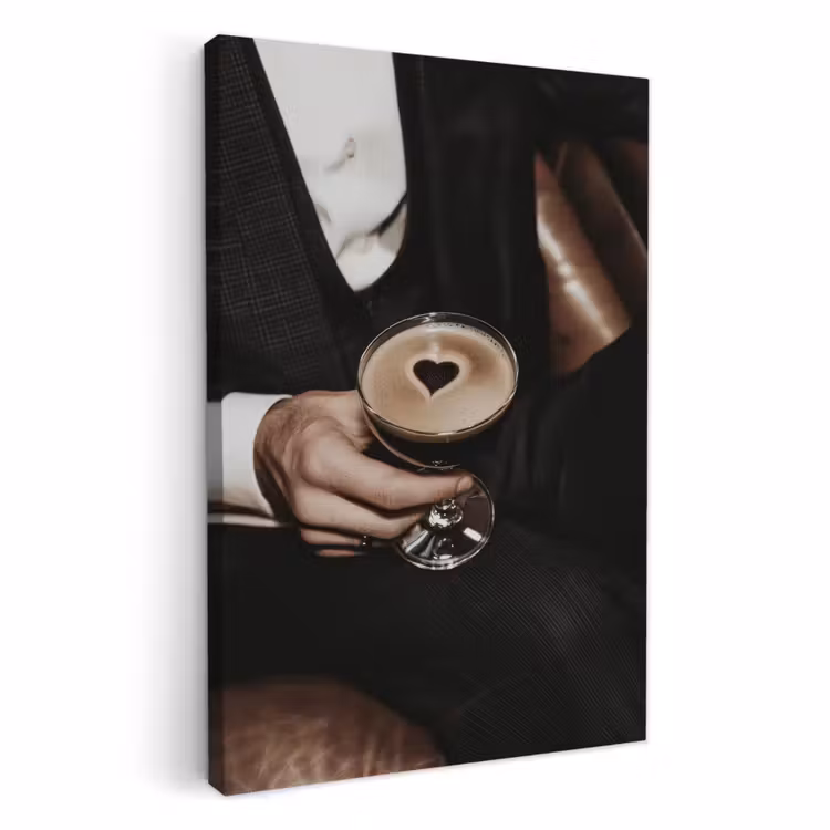 Tableau sur toile - Coeur - Cocktail - Espresso Martini - Main — 2