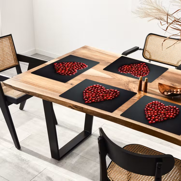 Sets de table en vinyle - Cerise - Coeur - Rouge - Noir — 4