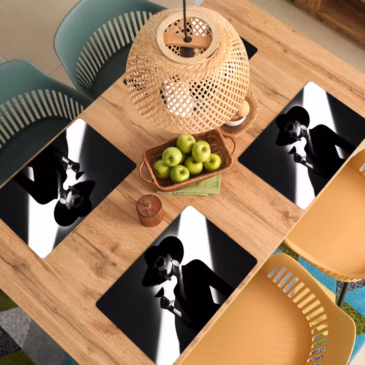 Sets de table en vinyle - Femme - Vin - Chic — 3