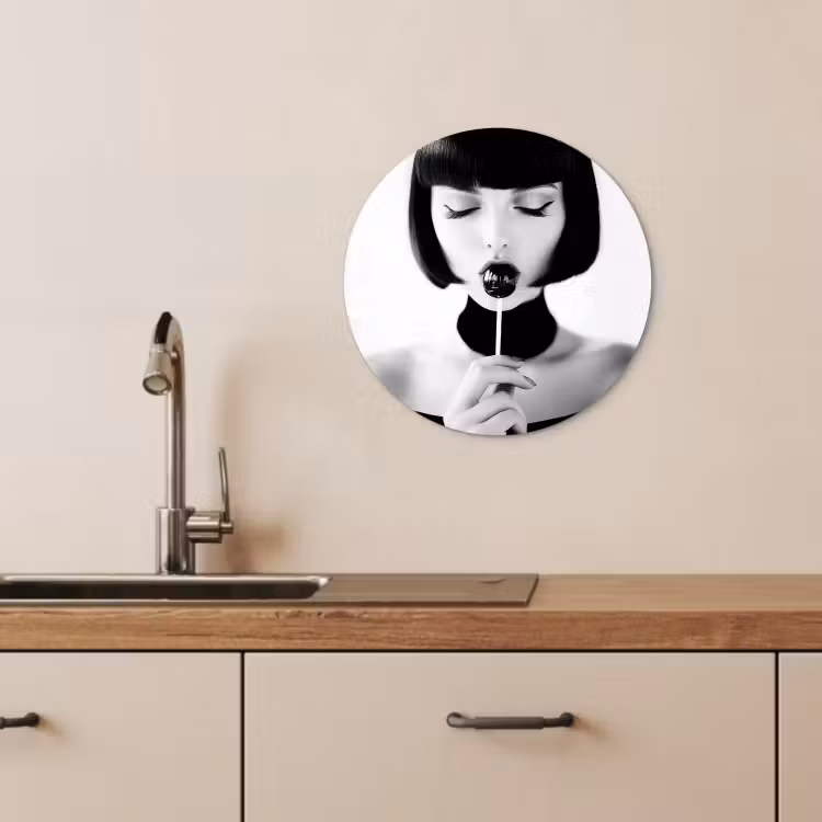 Tableau rond - Femme - Lolly - Noir - Blanc — 1