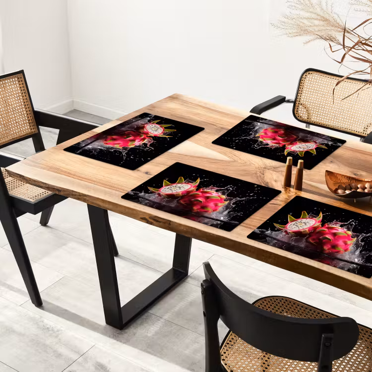 Sets de table en vinyle - Fruit du dragon - Noir - Eau - Fruit - Fruit — 4