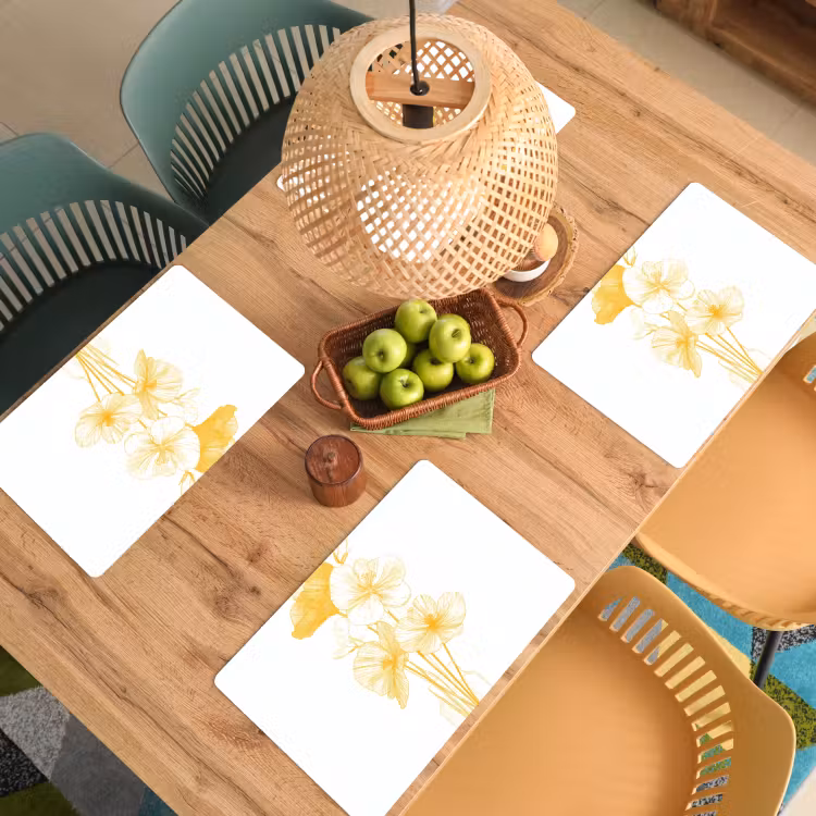 Sets de table en vinyle - Dessin au trait - Fleurs - Jaune - Vase — 3