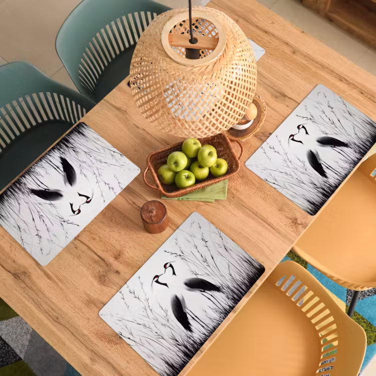 Sets de table en vinyle - Grue - Herbe - Forme de coeur - Noir — 3