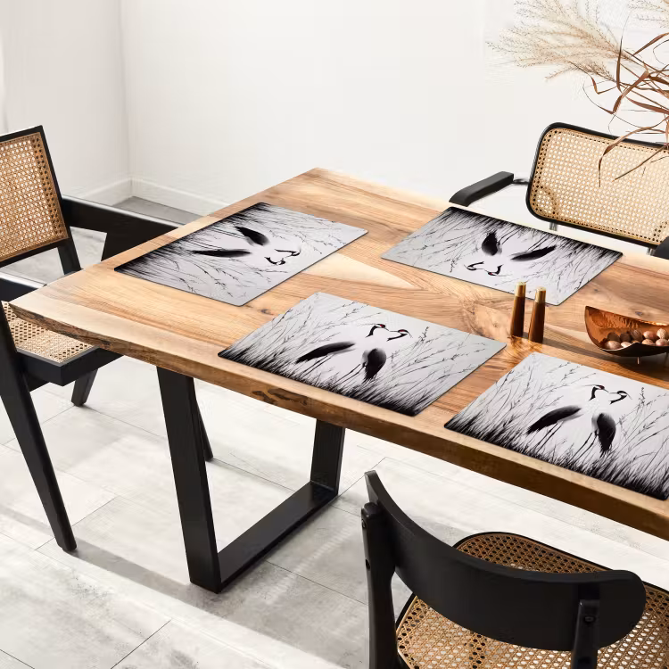Sets de table en vinyle - Grue - Herbe - Forme de coeur - Noir — 4
