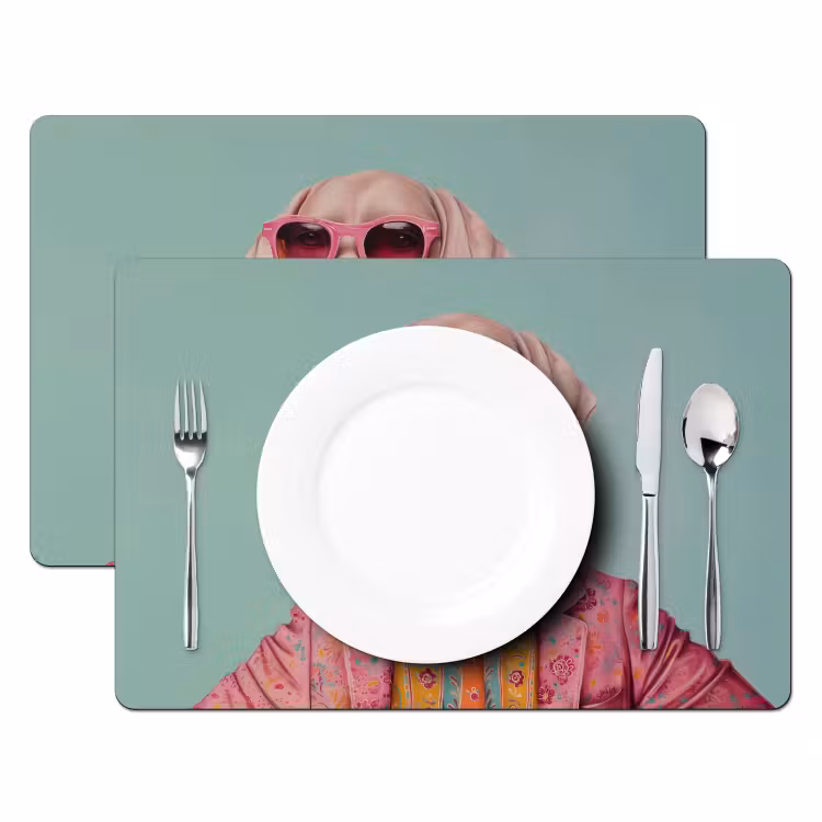 Sets de table en vinyle - Chien - Chemise - Fleurs - Lunettes — 2