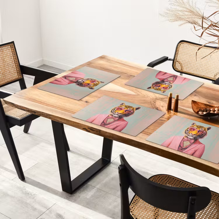 Sets de table en vinyle - Tigre - Nœud papillon - Veste - Rose — 4