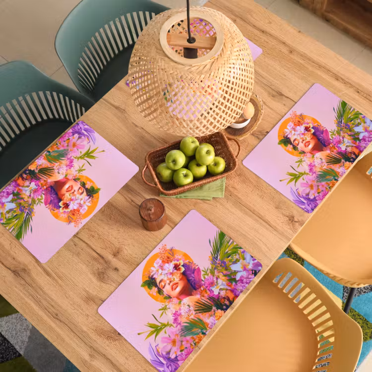 Sets de table en vinyle - Femme - Abstrait - Cercle - Fleurs — 3
