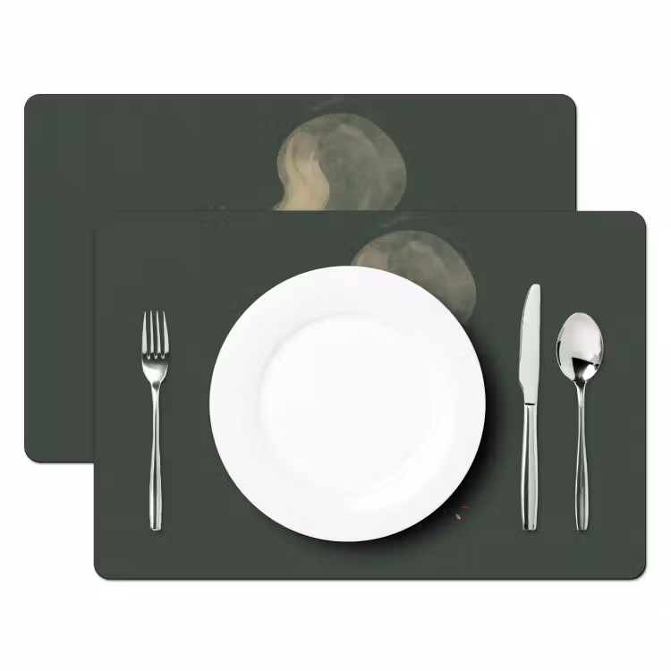Sets de table en vinyle - Coupe - Fleurs - Vert - Café — 2