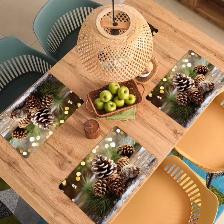 Sets de table en vinyle - Pommes de pin - Esprit de Noël - Marron - Vert — 3