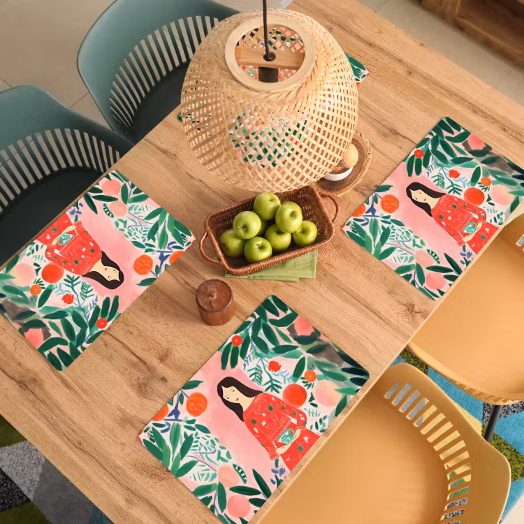 Sets de table en vinyle - Noël - Femme - Plantes - Vert - Rouge — 2