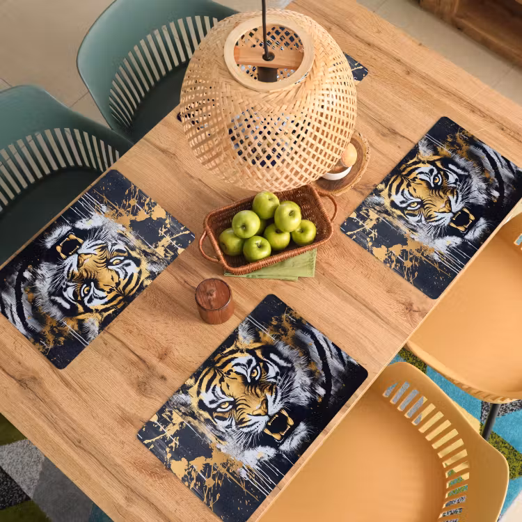 Sets de table en vinyle - Tigre - Taches de peinture - Or — 3