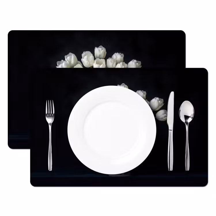 Sets de table en vinyle - Blanc - Fleurs - Tulipes - Vase — 2
