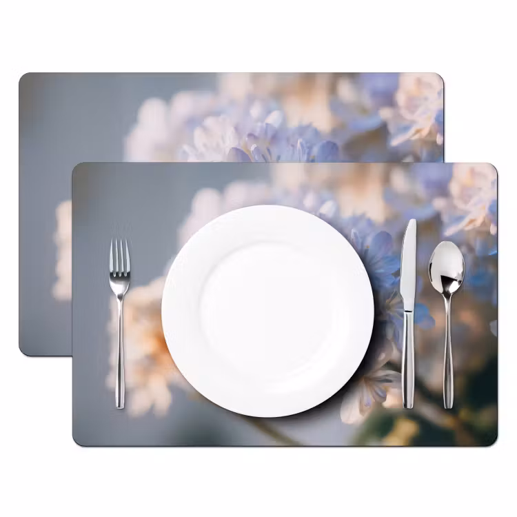 Sets de table en vinyle - Fleurs - Bleu clair - Flou - Grappes — 2