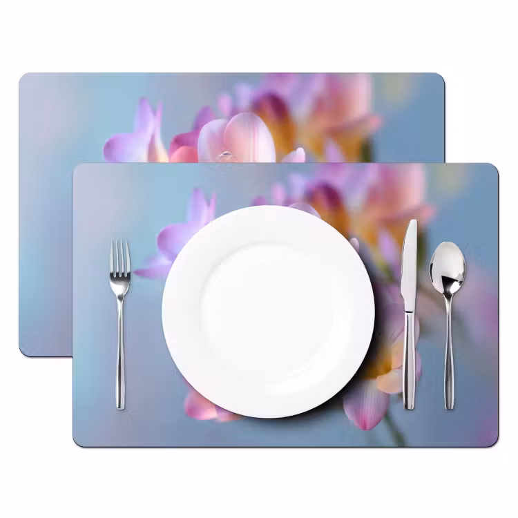Sets de table en vinyle - Fleurs - Pourpre - Débordement - Étamines — 2