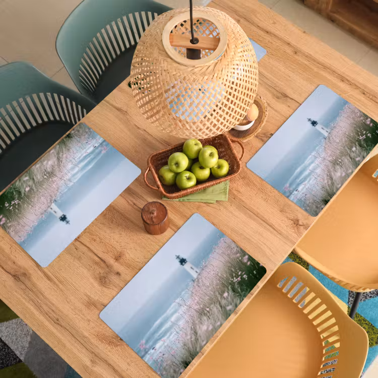 Sets de table en vinyle - Phare - Falaise - Mer - Fleurs — 3