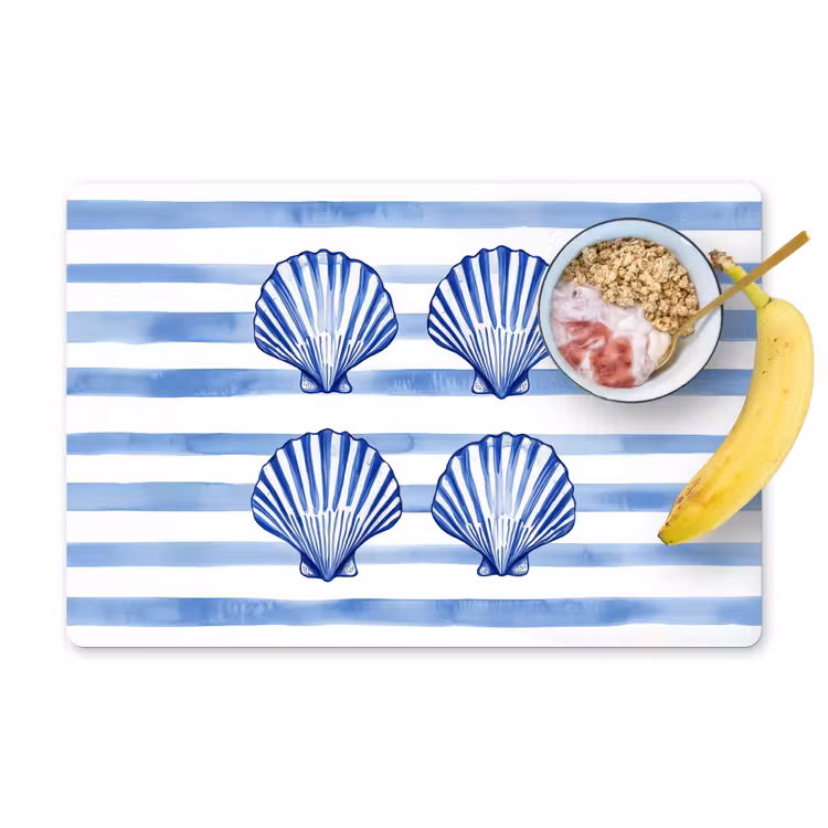 Sets de table en vinyle - Quatre coquilles - Bleu - Blanc - Rayures — 1