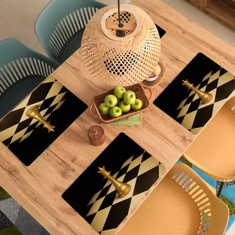 Sets de table en vinyle - Reine - Pièce d'échecs - Bloquée - Or — 3