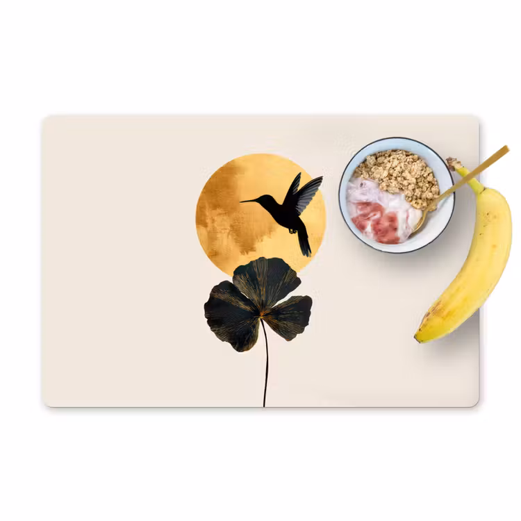Sets de table en vinyle - Colibri noir - Fleur - Cercle d'or — 1