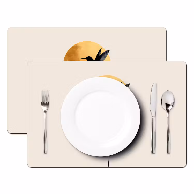 Sets de table en vinyle - Colibri noir - Fleur - Cercle d'or — 2