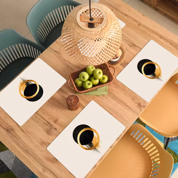 Sets de table en vinyle - Dessin abstrait - Cercle noir - Taches de peinture — 3