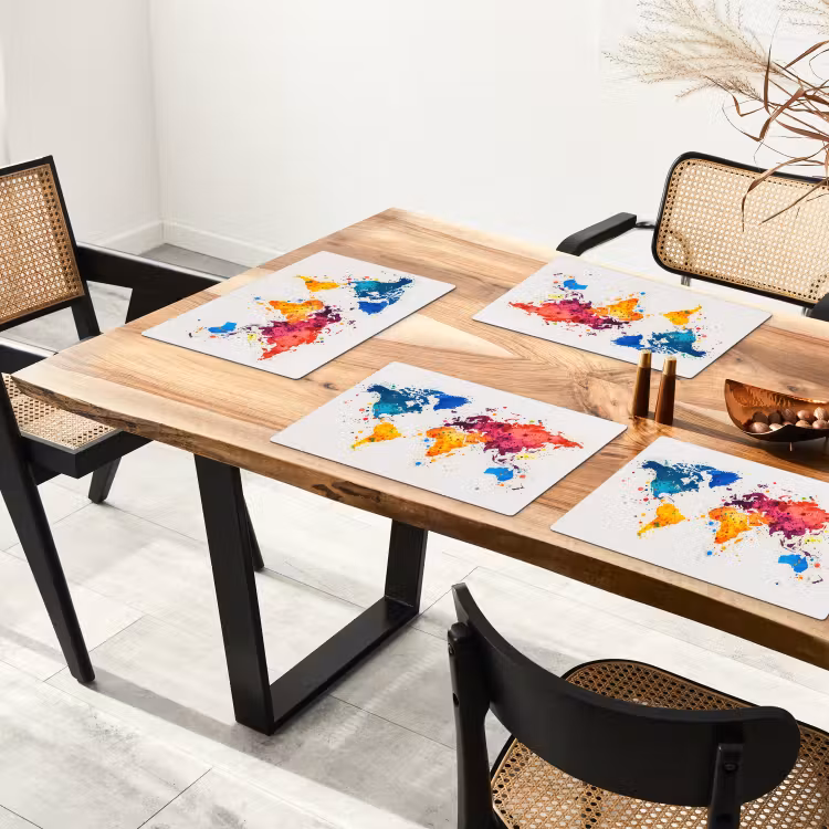 Sets de table en vinyle - Carte du monde - Graffiti - Coloré — 4