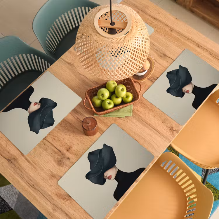 Sets de table en vinyle - Femme - Vert - Chapeau — 3