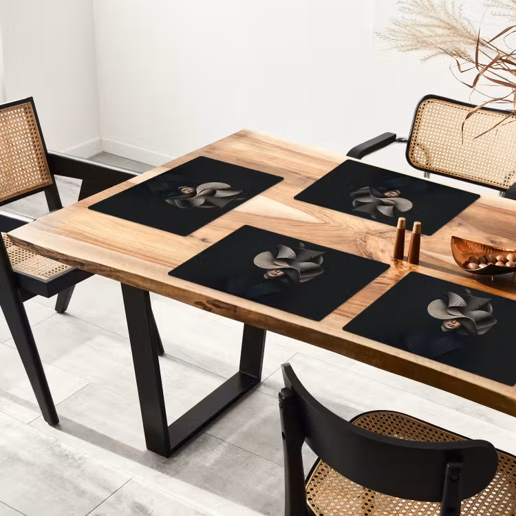 Sets de table en vinyle - Noir - Chapeau - Femme — 4