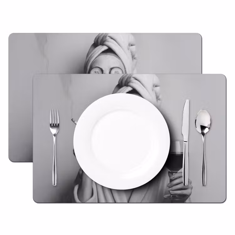 Sets de table - Femme - Masque - Vin - Cigarette — 2
