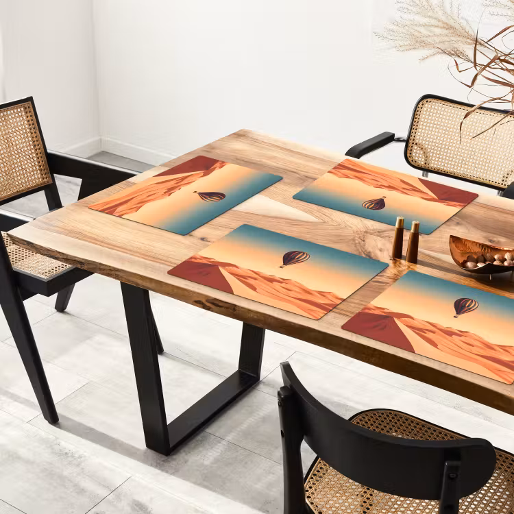 Sets de table en vinyle - Montgolfière - Désert - Coucher de soleil - Bleu — 4